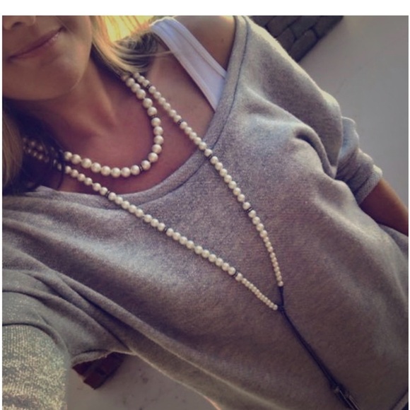 Stella & Dot NWOT faux pearly versatile necklace - long - Picture 2 of 12